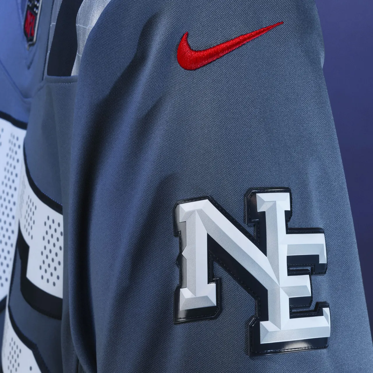 Rhamondre Stevenson New England Patriots Nike 2025 Rivalries Collection Limited Jersey - Storm Blue - Image 6